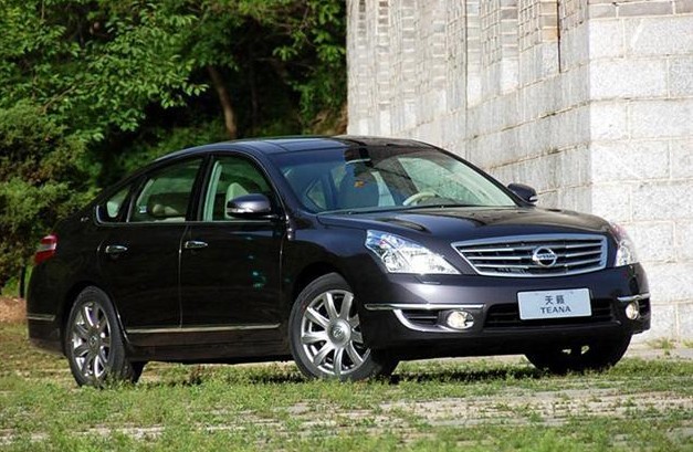 日产 天籁 公爵 2.5L XV VIP 尊尚版 2011款