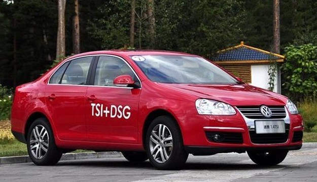 大众 速腾 1.4TSI/4V 豪华型 Highline 5—G 2011款