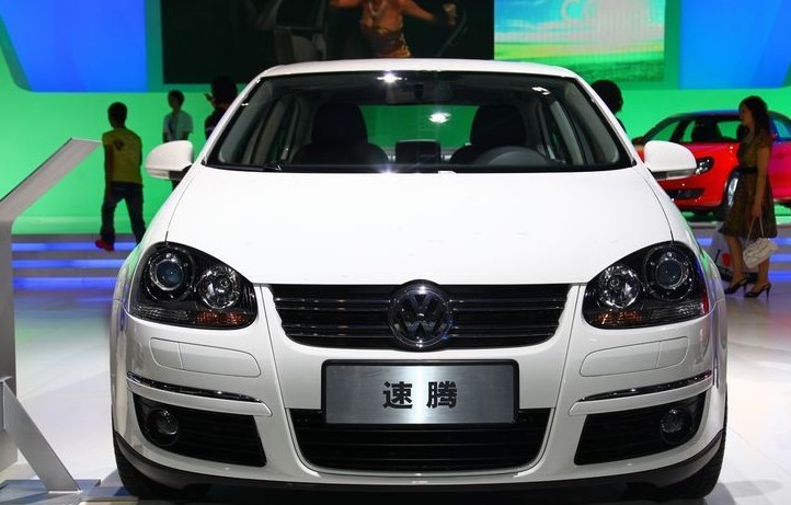 大众 速腾 1.8TSI/4V 冠军版 Champion 5—G 2011款