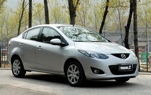 Mazda2劲翔 炫动款 1.3L 手动标准型 2010款