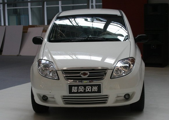 陆风 风尚 精质版 1.6L MT 5座 2009款