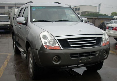 黄海汽车 翱龙SUV 2.4L DD6480A