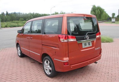 郑州日产 帅客 舒适型 ZN6441V1B4(国Ⅳ+OBD) 2011款