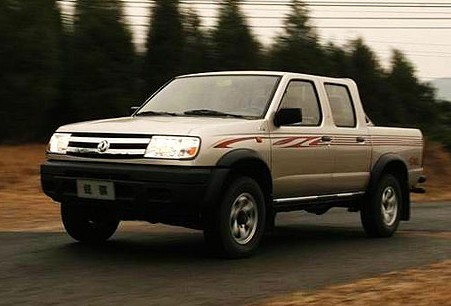 郑州日产 锐骐皮卡 4WD ZG24汽油标准型 国Ⅳ+OBD 2010款