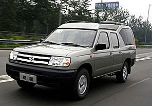 郑州日产 锐骐多功能商用车 2WD QD80柴油标准型 2009款