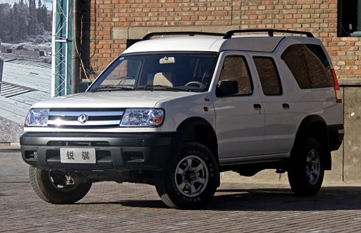 郑州日产 锐骐多功能商用车 4WD QD80柴油标准型 2009款