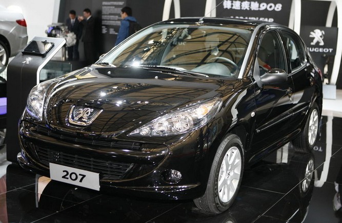 标致207两厢 1.6L 手动 驭乐版 2011款