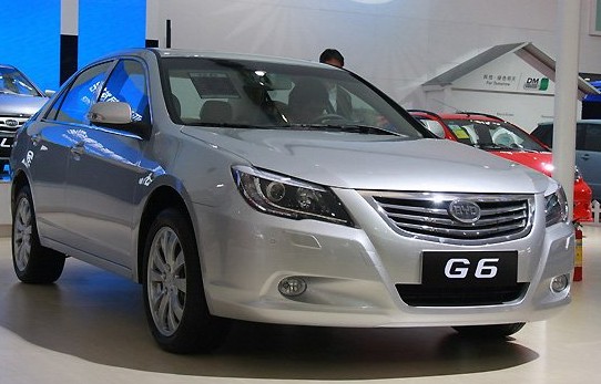 比亚迪 G6 2.0L 手动 尊贵型 2011款