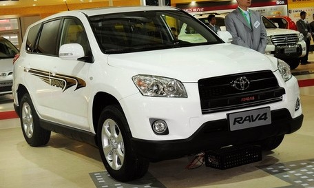 一汽丰田 RAV4 2.4L 手动 至臻版 2012款