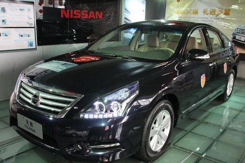 东风日产 天籁 2.5L XV VIP 云安全版 2012款