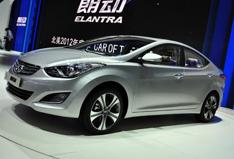 北京现代 朗动 1.6L 自动 尊贵型 2012款