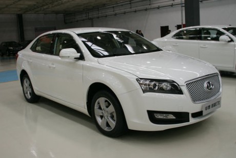 2013款路盛E702.0L 自动尊贵版 汽油