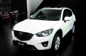 2013款马自达CX-52.5L 自动四驱豪华版