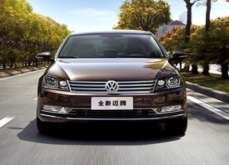 2013款迈腾1.8T 领先版